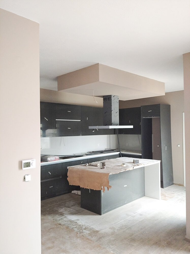 εσωτερικό βάψιμο μονοκατοικίας