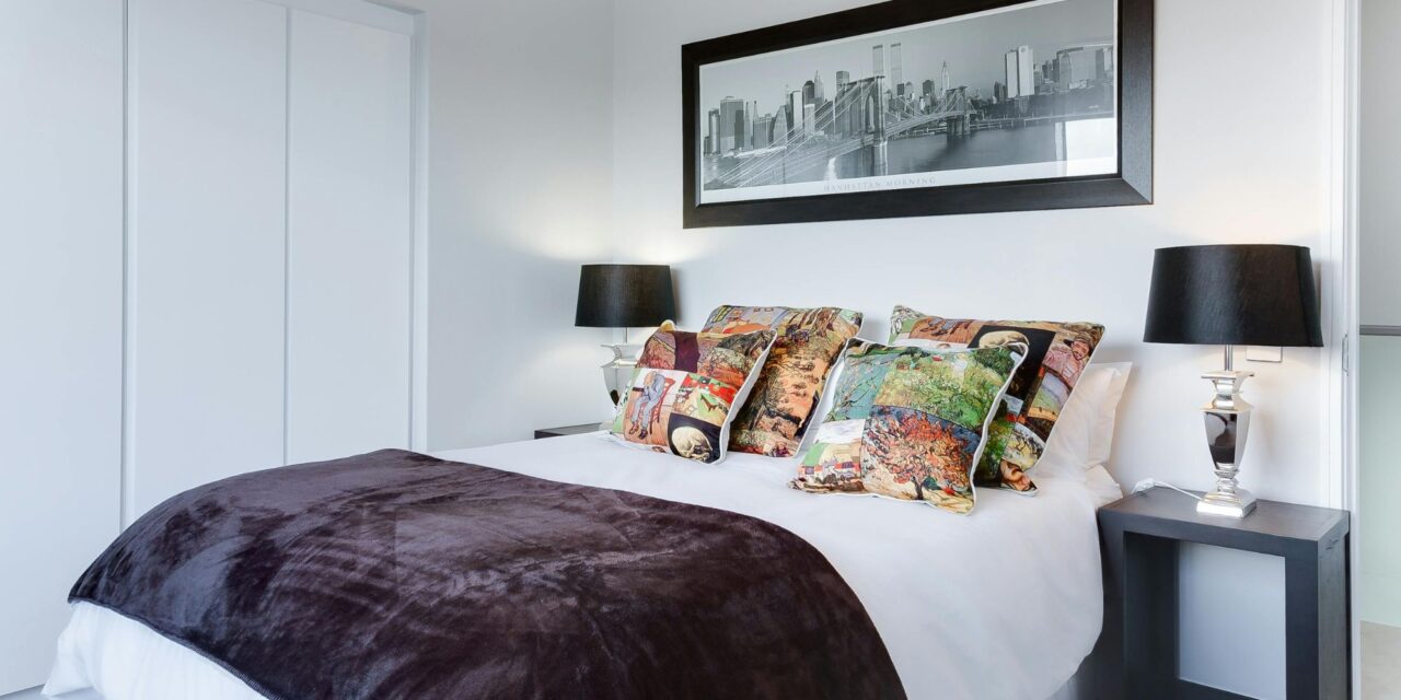 Ελαιοχρωματισμοί σε υπνοδωμάτιο: Πότε είναι ασφαλές να κοιμηθούμε;